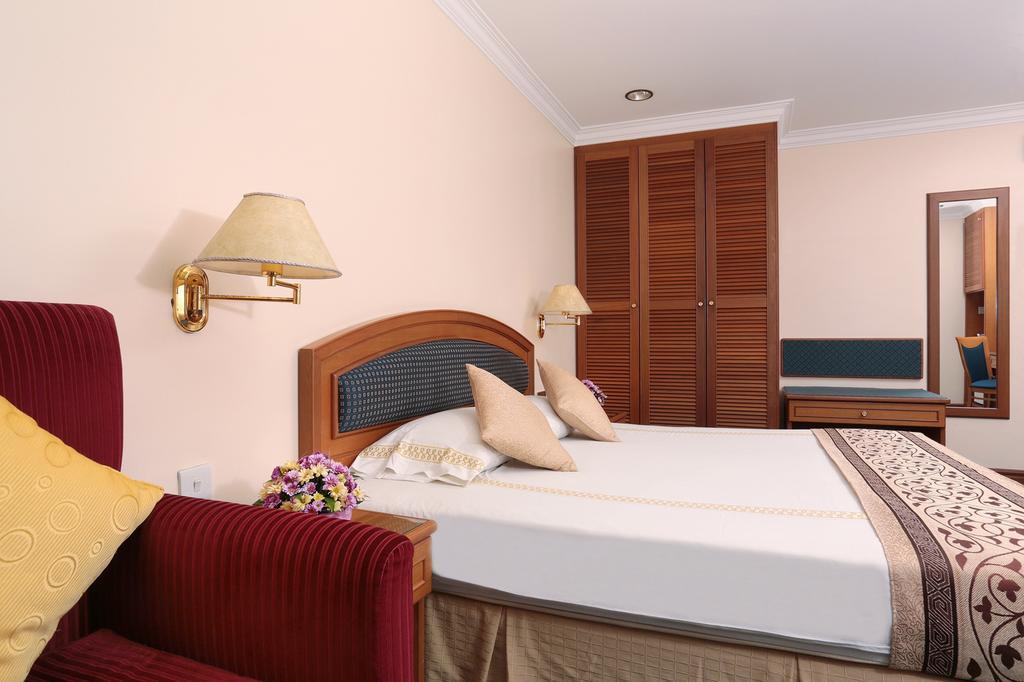 Hotel Sentosa Kuala Belait Chambre photo