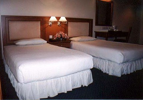 Hotel Sentosa Kuala Belait Extérieur photo
